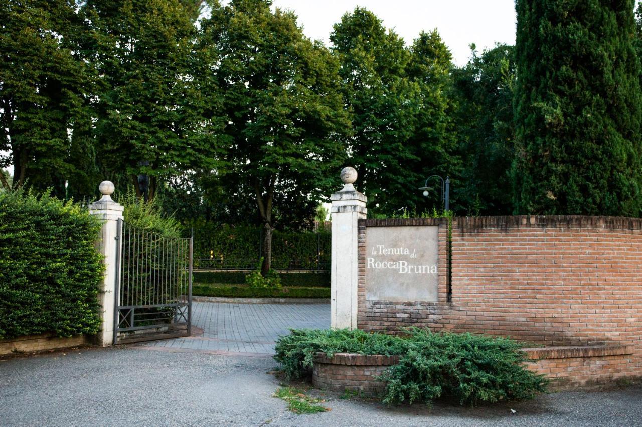 La Tenuta Di Rocca Bruna Country Resort Tivoli Exterior photo